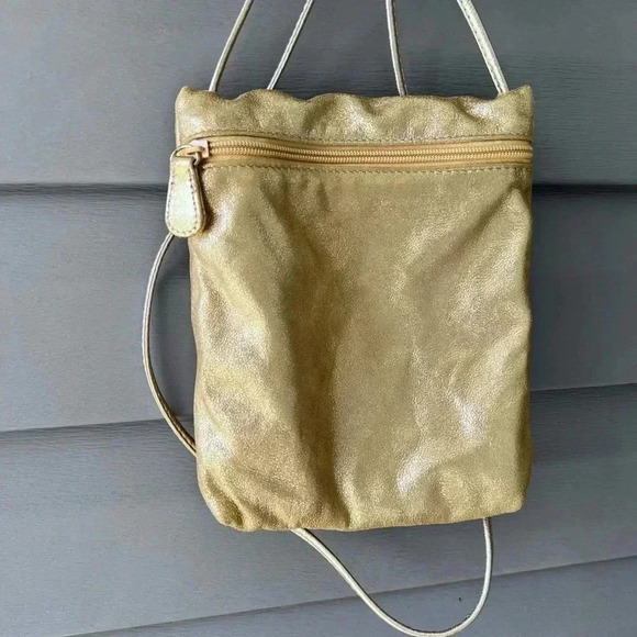 VTG Carlos Falchis Metallic Gold Mini Crossbody Bag - Picture 6 of 14